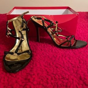 GUESS black and gold low heels